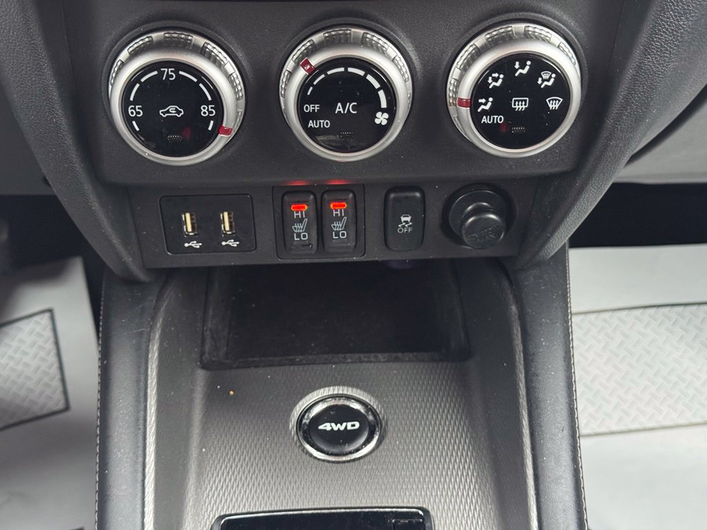 Used 2020 Mitsubishi Outlander Sport ES AWD/4WD image 19