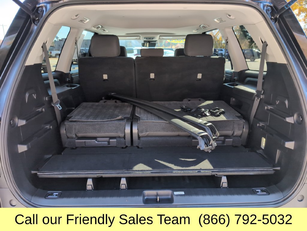 Used 2024 Toyota Sequoia SR5 w/ TRD Off-Road Package AWD/4WD image 23