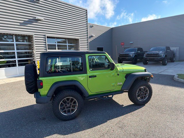 Used 2018 Jeep Wrangler Sport AWD/4WD image 4