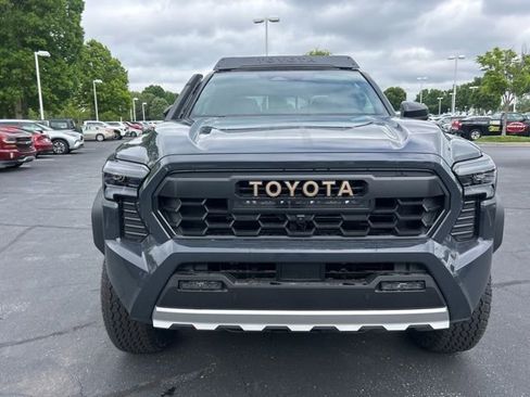 New 2026 Toyota Tacoma 4x4 Double Cab Hybrid image 2