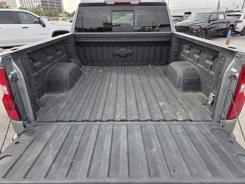 Used 2023 Chevrolet Silverado 1500 RST image 10