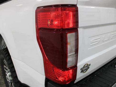 Used 2021 Ford F250 Lariat AWD/4WD image 26