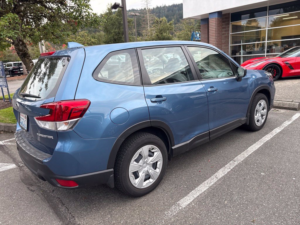 Used 2019 Subaru Forester AWD/4WD image 7