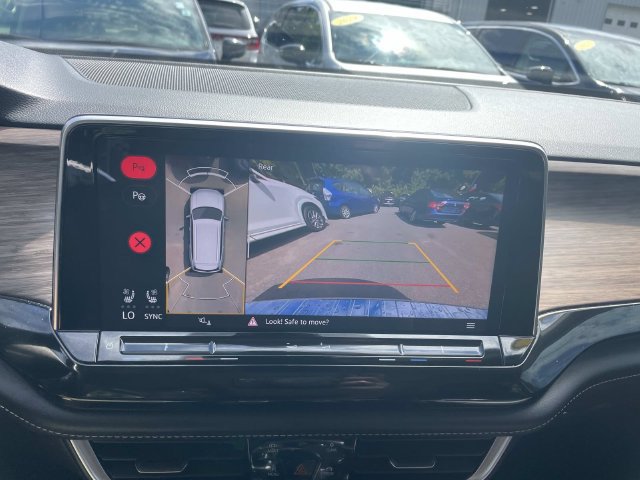 Used 2024 Volkswagen Atlas SEL Premium R-Line AWD/4WD image 28