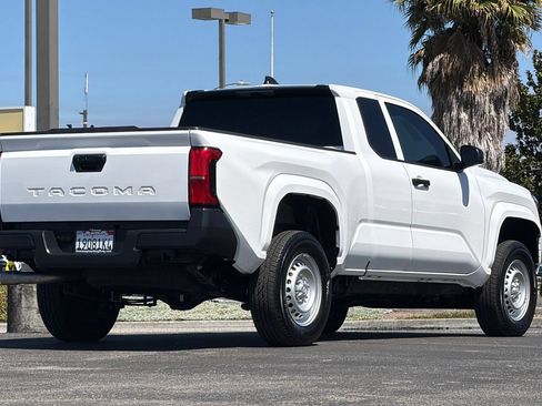 Used 2025 Toyota Tacoma SR RWD image 4