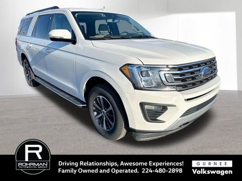 Used 2021 Ford Expedition Max XLT image 2
