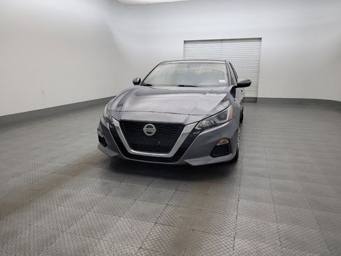 Used 2020 Nissan Altima 2.5 S FWD image 15