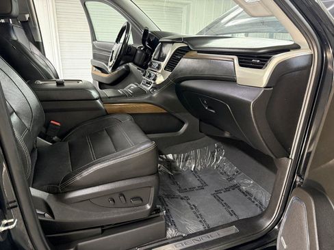 Used 2019 GMC Yukon XL Denali w/ Open Road Package image 39