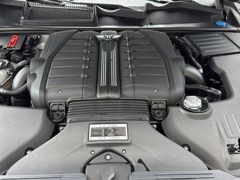 Used 2017 Bentley Bentayga W12 image 27