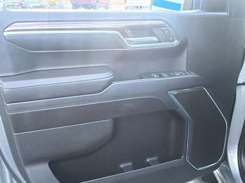 Used 2024 Chevrolet Silverado 1500 LT image 13