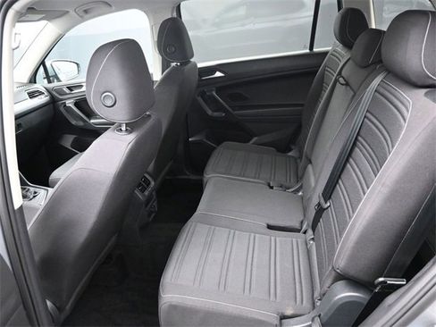 Used 2023 Volkswagen Tiguan S image 12