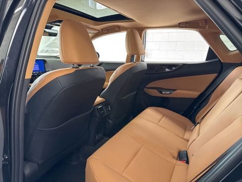 New 2026 Lexus NX 350 AWD image 39