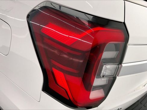 Used 2024 Ford Expedition Max Limited image 29