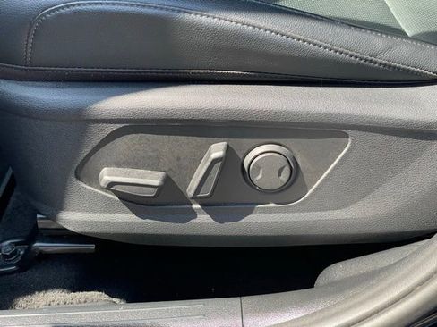 Used 2024 Kia Sportage EX AWD/4WD image 12