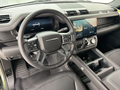 New 2026 Land Rover Defender 110 S AWD/4WD image 4