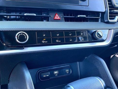 Used 2024 Kia Sportage LX image 23