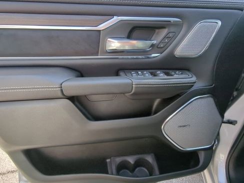 New 2026 RAM 1500 Laramie AWD/4WD image 11