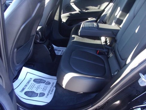 Used 2021 BMW X1 xDrive28i image 14