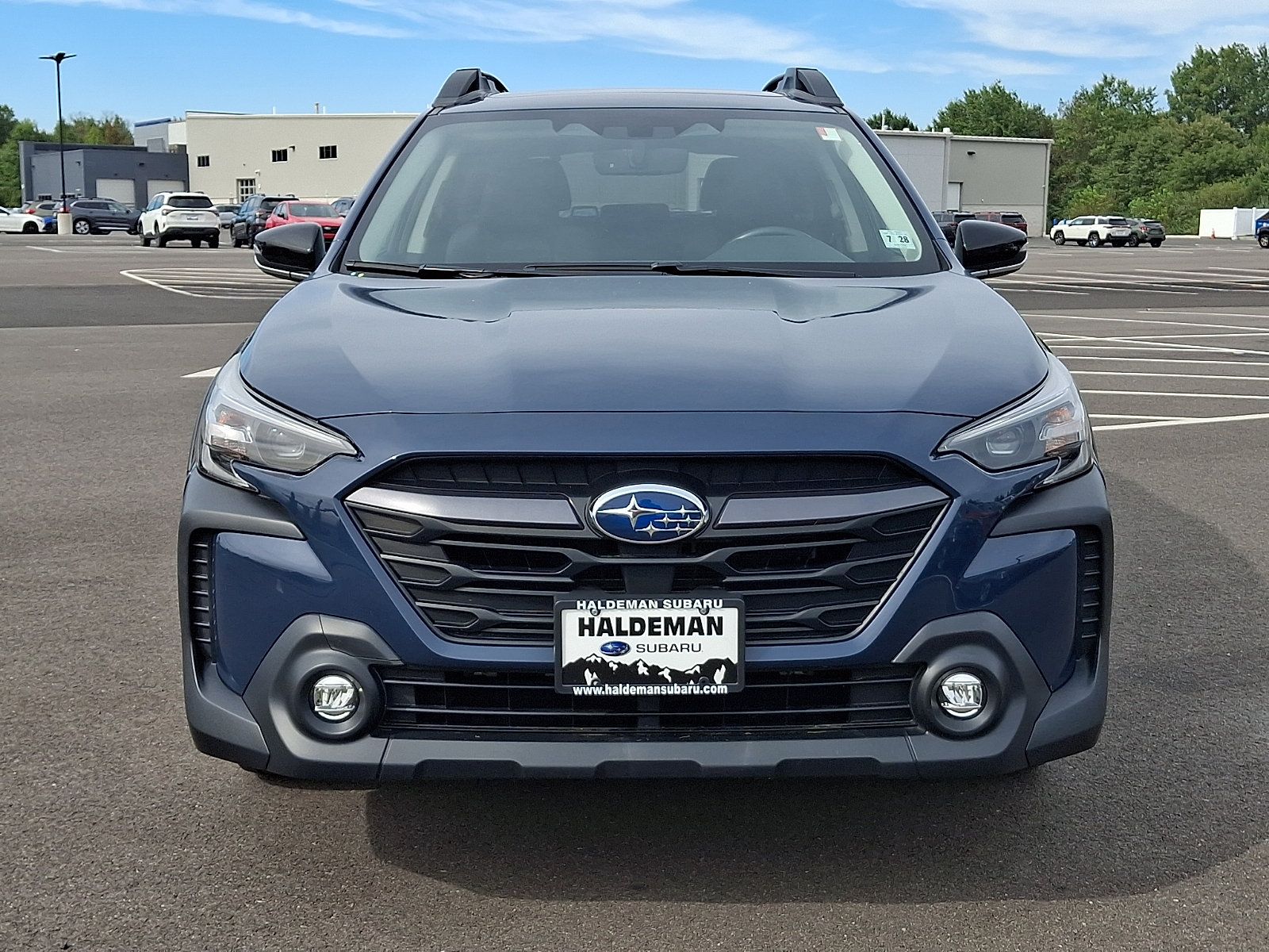 Certified 2024 Subaru Outback Premium AWD/4WD image 2