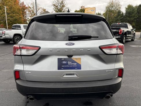 Certified 2022 Ford Escape SE w/ SE Sport Appearance Package image 6