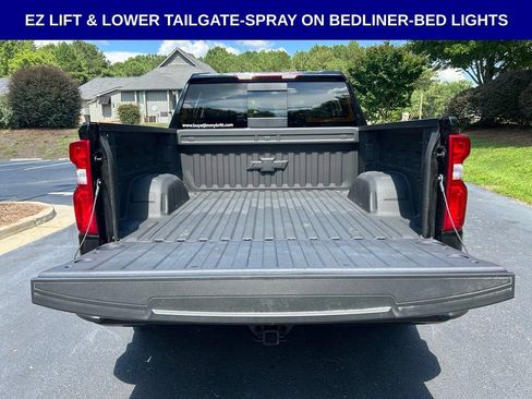 Used 2025 Chevrolet Silverado 1500 RST w/ All Star Edition Plus RWD image 12