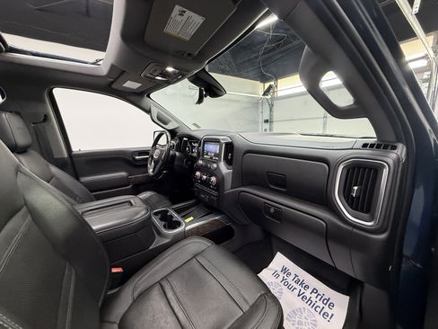 Used 2019 GMC Sierra 1500 Denali w/ Denali Ultimate Package AWD/4WD image 30