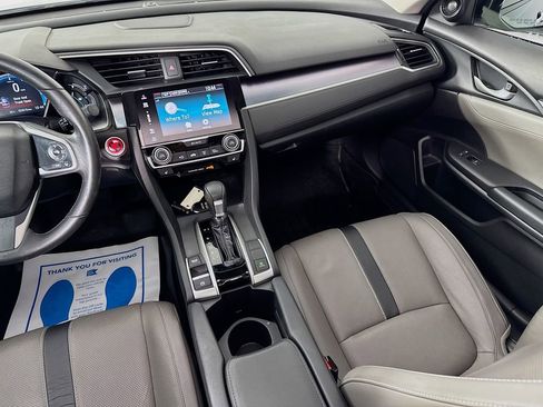 Used 2017 Honda Civic Touring image 32