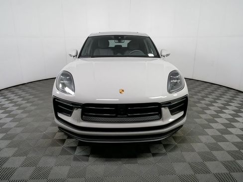 New 2026 Porsche Macan image 37