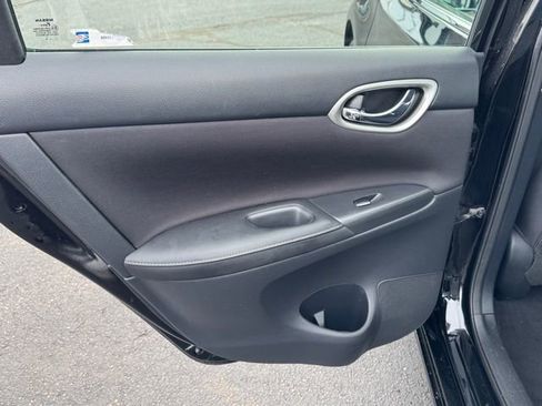 Used 2018 Nissan Sentra SV image 15