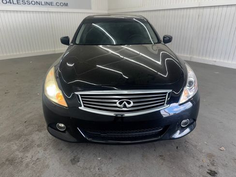 Used 2013 INFINITI G37 x Sedan w/ Premium Pkg image 2