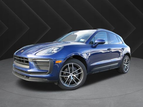 Used 2022 Porsche Macan image 1