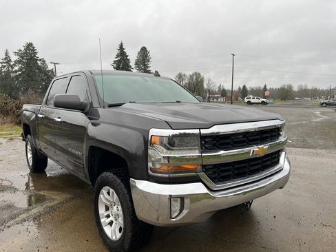 Used 2016 Chevrolet Silverado 1500 LT w/ All Star Edition image 17