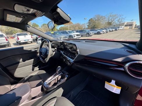 New 2026 Chevrolet Trax RS w/ Driver Confidence Package FWD image 14
