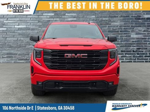 Used 2025 GMC Sierra 1500 Elevation AWD/4WD image 9