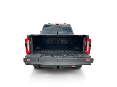 Used 2024 Ford F250 Lariat w/ Lariat Ultimate Package AWD/4WD image 9