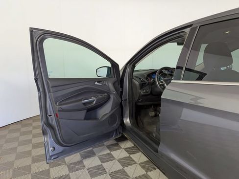 Used 2014 Ford Escape SE FWD image 10