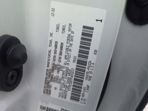 Used 2023 Toyota Tundra Platinum image 32