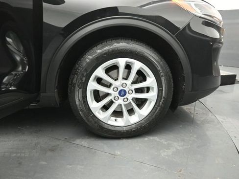 Certified 2022 Ford Escape SE w/ Cold Weather Package image 29