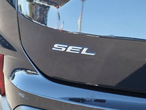 Certified 2022 Ford Edge SEL w/ Convenience Package image 14