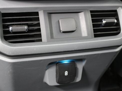 Used 2022 Ford F150 XLT image 11