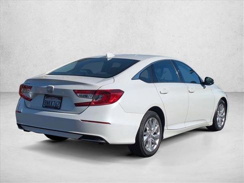 Used 2019 Honda Accord LX image 5