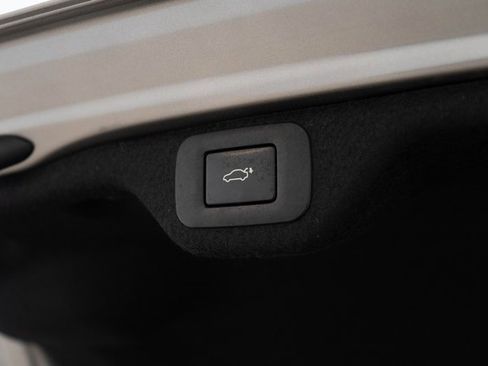 Used 2020 Lexus ES 300h 300h image 14