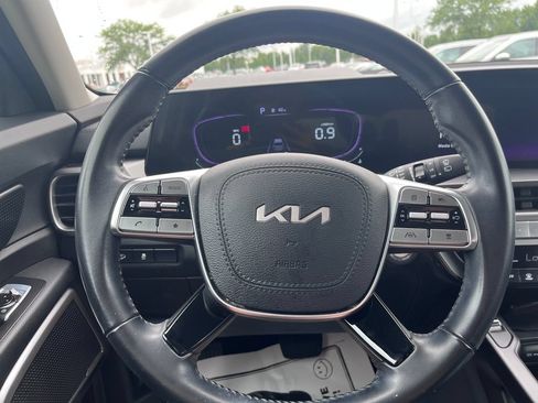 Certified 2023 Kia Telluride S AWD/4WD image 9