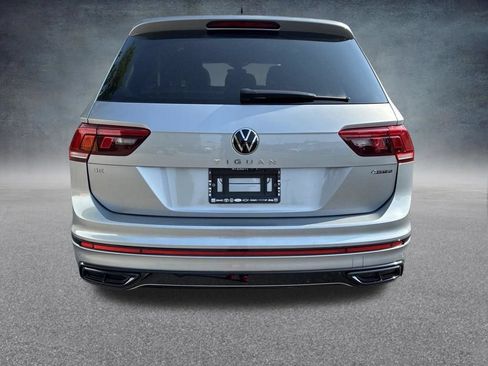 Used 2023 Volkswagen Tiguan SE R-Line AWD/4WD image 4