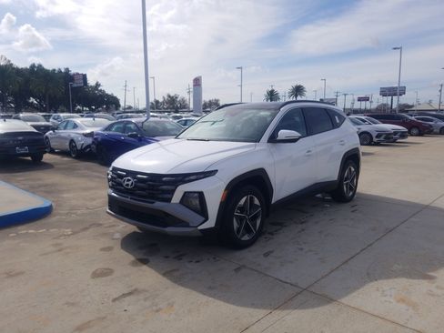 New 2025 Hyundai Tucson SEL AWD/4WD image 3