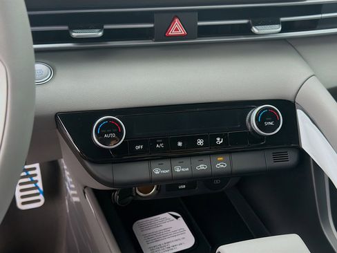 New 2026 Hyundai Elantra Sport FWD image 12