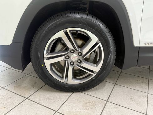 Used 2018 GMC Terrain SLT w/ Preferred Package AWD/4WD image 12