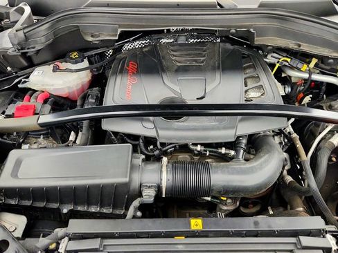 Used 2023 Alfa Romeo Stelvio Veloce image 26