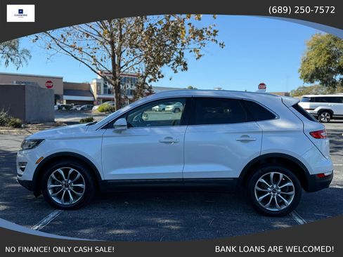 Used 2017 Lincoln MKC Select w/ Select Plus Package image 8