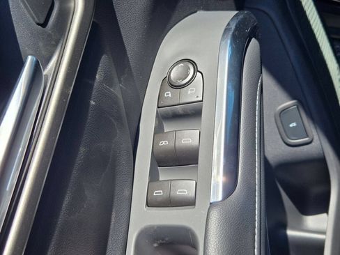 New 2026 Chevrolet Traverse LT w/ Driver Confidence Package FWD image 22